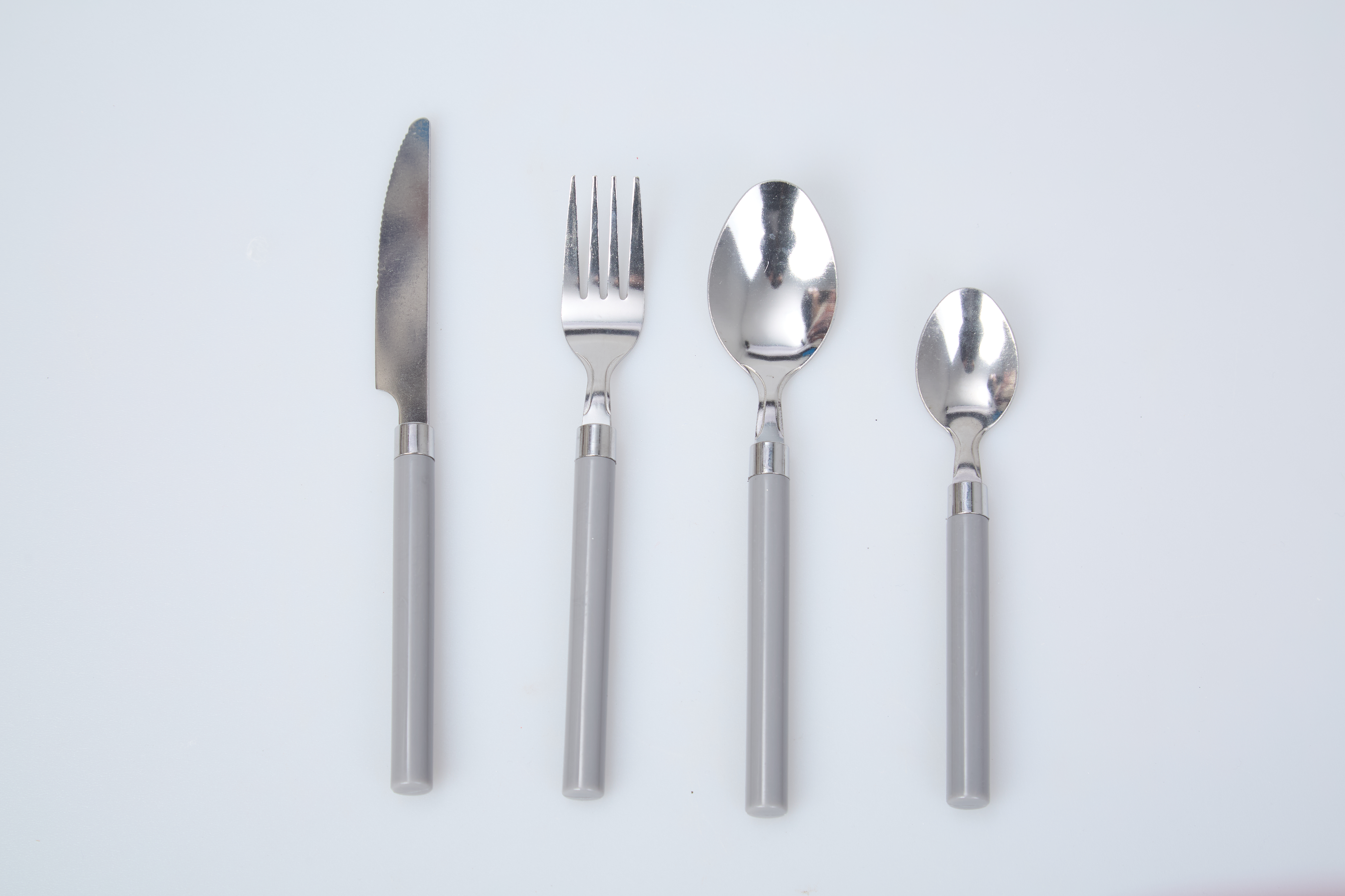 16 Piece Grey Cutlery Set